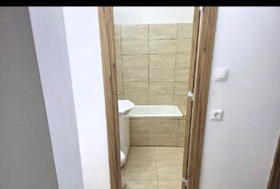 Vand apartament 3 camere decomandat - 2