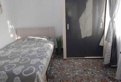 Casă cu 4 camere cu Teren 2080 Mp în Plopeni - 2