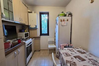 Apartament cu 3 camere semidecomandat în Bucureștii Noi - 16