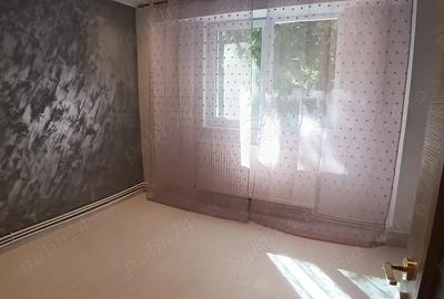 Apartament cu 2 camere decomandat în Viziru 3 - 2