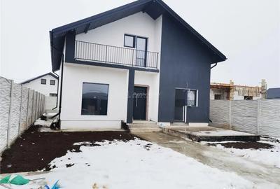 Casă cu 3 camere cu Teren 319 Mp în Central - 10