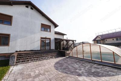 Casă cu Teren 875 Mp în Central - 18