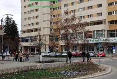 Apartament cu 3 camere decomandat în Est - 1