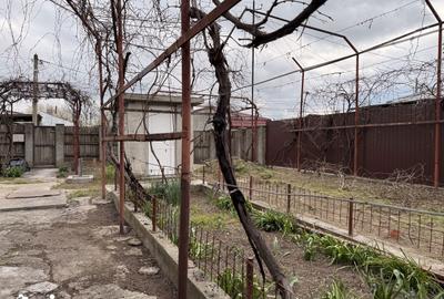 Casă cu 4 camere decomandat cu Teren 512 Mp în Chercea - 1