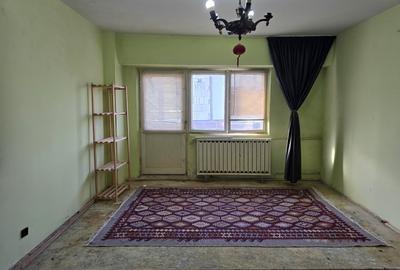 Calea Vitan intersectie Foisorului, bloc 1987, decomandata, Casa de Pensii, - 2