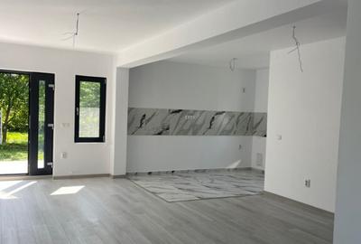 Casa de vanzare in localitatea Brebu - 7