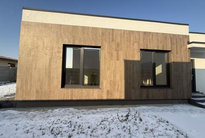 Casă individuală cu 4 camere cu Canalizare în Tunari - 16