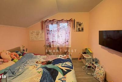 Casă cu 5 camere cu Teren 400 Mp în Botiz - 4