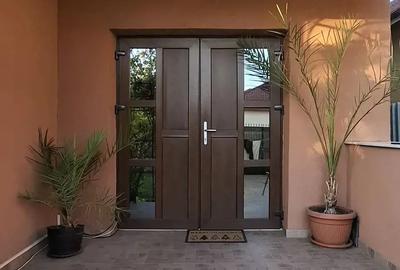 De vanzare casa P+E+M - 2