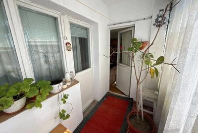 Apartament cu 3 camere decomandat, mobilat în Central - 14