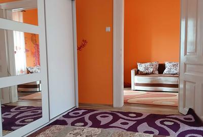 Casă cu 3 camere cu Teren 425 Mp în Central - 1