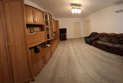 Apartament cu 3 camere decomandat în Nord - 1