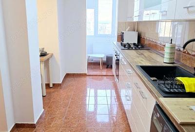 Proprietar ofer spre inchiriere garsoniera,piata dacia - 5