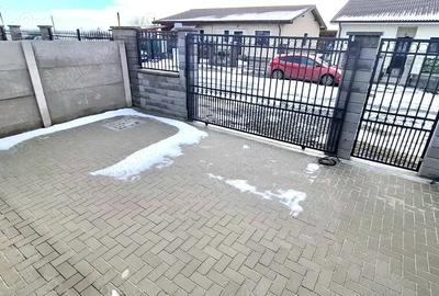 Casă cu 5 camere în Moșnița Veche - 9