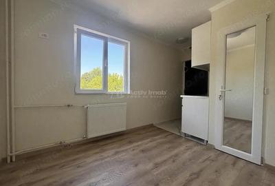 Garsoniera Rogerius - etaj 1 - str. Aluminei - 11