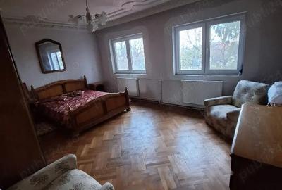 Casă cu 6 camere în Limpeziș - 3