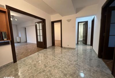 Apartament cu 4 camere în Unirii - 6