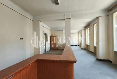 VÂNZARE/SCHIMB CU TEREN  - Clădire interbelică, centru oraș Siret - 21