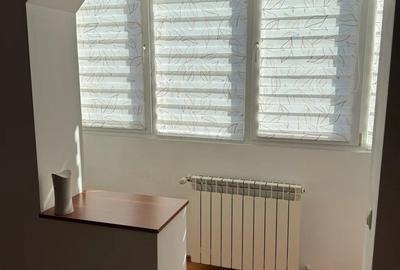 Apartament 3 camere, 93 mp, decomandat, etaj 2,zona Alfa - 2