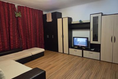 Garsonieră decomandată în 13 Septembrie - 1