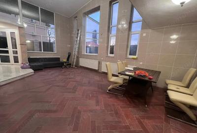 Apartament cu 5 camere decomandat în Gării - 2