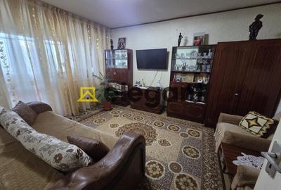 Apartament cu 3 camere decomandat în Cornitoiu - 6