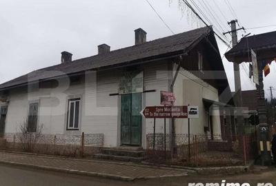 Casă cu 5 camere cu Teren 250 Mp în Central - 3