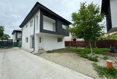 Casă individuală cu 4 camere în Berceni