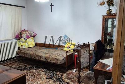 Apartament cu 4 camere decomandat în Aronești - 8