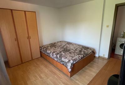 Apartament cu 4 camere decomandat în Central - 16