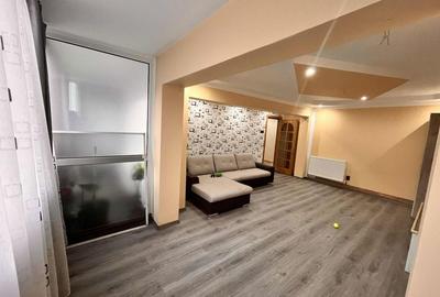 Apartament cu 3 camere decomandat în Central - 2