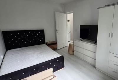 Garsonieră decomandată în Podu Roș - 1