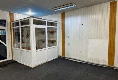 Spațiu comercial, de 40 mp, în Central - 1