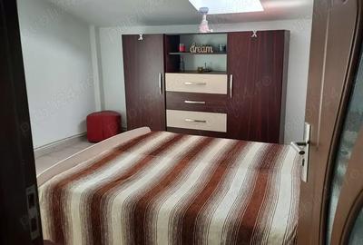 Casă cu 4 camere cu Teren 1200 Mp în Km 5 - 6