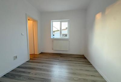 Duplex cu 4 camere cu Teren 235 Mp în Plopi - 10