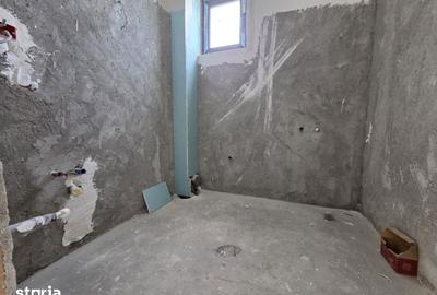 Casă cu 6 camere cu Teren 250 Mp în Central - 17