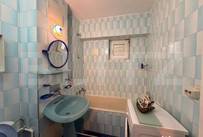Apartament cu 2 camere decomandat în Calea București - 1