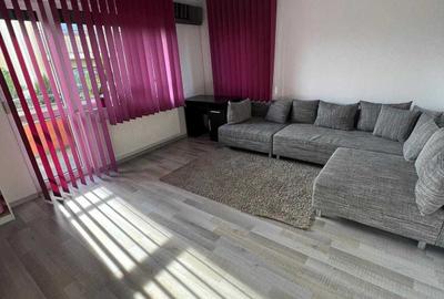 Apartament cu 2 camere decomandat în Tractorul - 7
