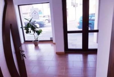 Casa de vanzare plus spatiu comercial - 10