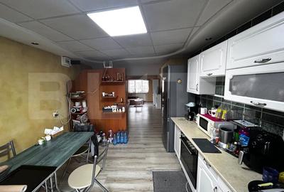 Apartament de vanzare, 95 mp, Strada Victoriei - 2