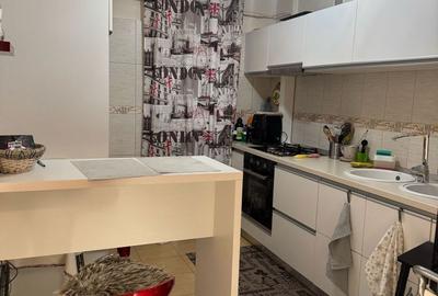 Apartament cu 3 camere decomandat în Central - 14