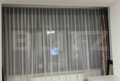 Apartament cu 3 camere semidecomandat în Central - 1