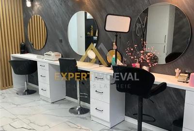 Spațiu comercial, de 50 mp, în Central - 9