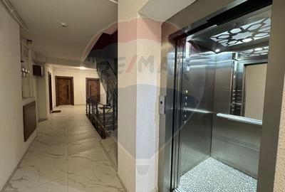 Apartament cu 2 camere semidecomandat, mobilat în Sud - 8