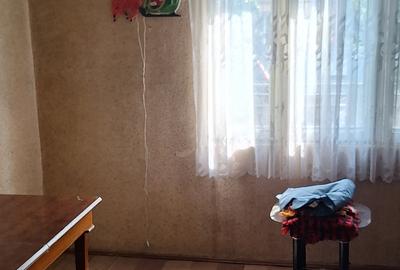 Casa Targoviste str.Sarbilor - 9