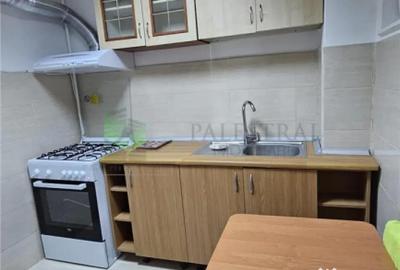 Apartament cu 3 camere decomandat în Vlahuță - 2