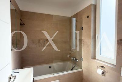 Apartament cu 4 camere în Central - 3