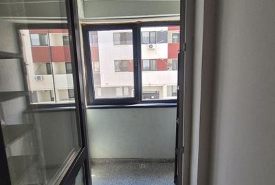 Garsonieră decomandată în Roșu - 8