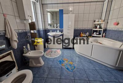 Casa D+P+1E+M si spatiu S+P, 862 mp, teren 690 mp, Piata Chiriac - 16