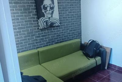 Apartament cu 2 camere decomandat în Titan - 2